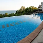 Moni House Apartment