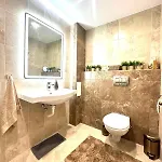 Apartment Moni House *